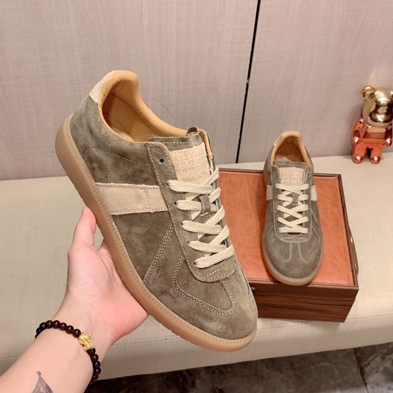 Louis Vuitton Low Shoes